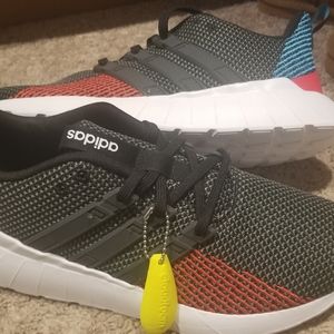 Adidas Questar Running Shoes